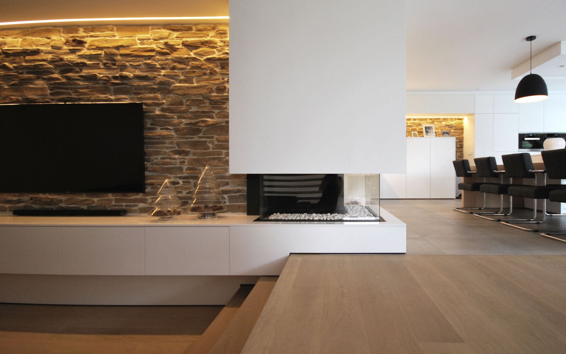 Interieurbouw YP Eurofix - Original Media