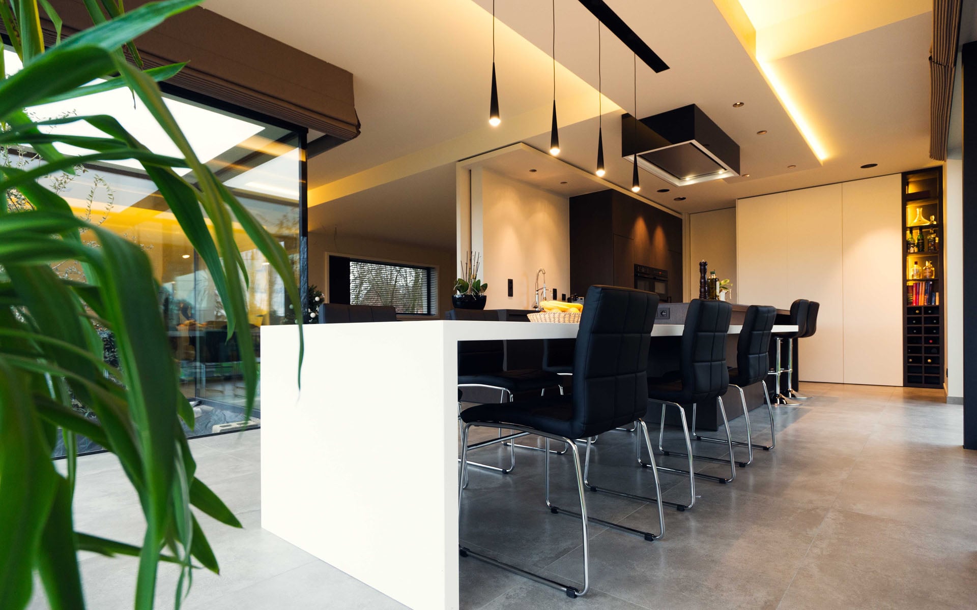 Interieurbouw YP Eurofix - Original Media