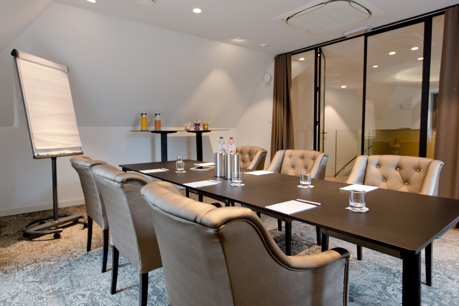 Hotel – Rest. – Feest. Den Hof - Original Media