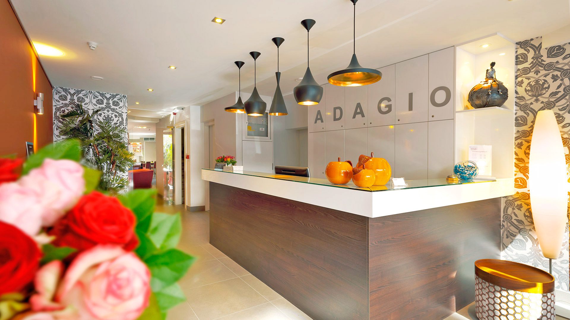 Hotel Adagio - Original Media